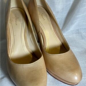 Cole Haan Women's Air Jordan Beige Heels size 9B‎